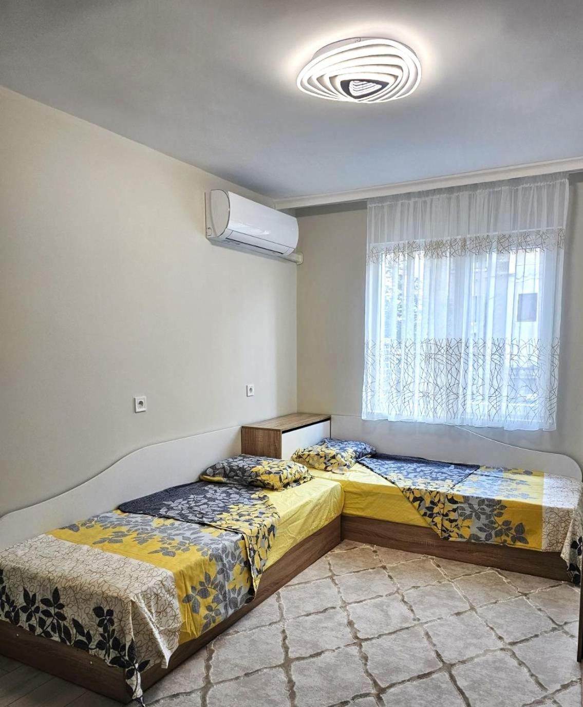 Apartment Bohemi With Free Parking Burgas by Eksteriør bilde